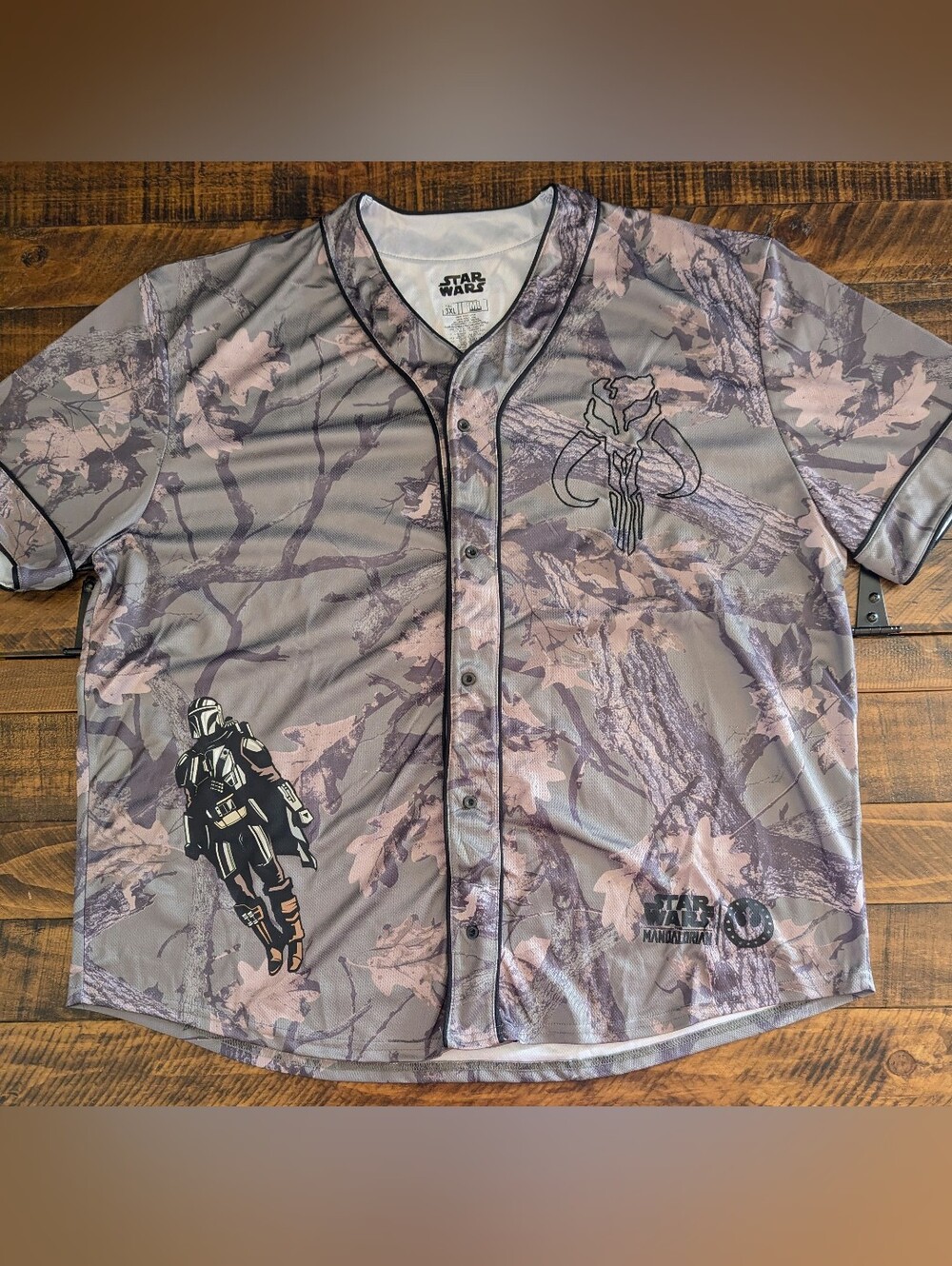 Star Wars The Mandalorian Baseball Jersey Mens 3XL Camo Button Front Mythosaur
